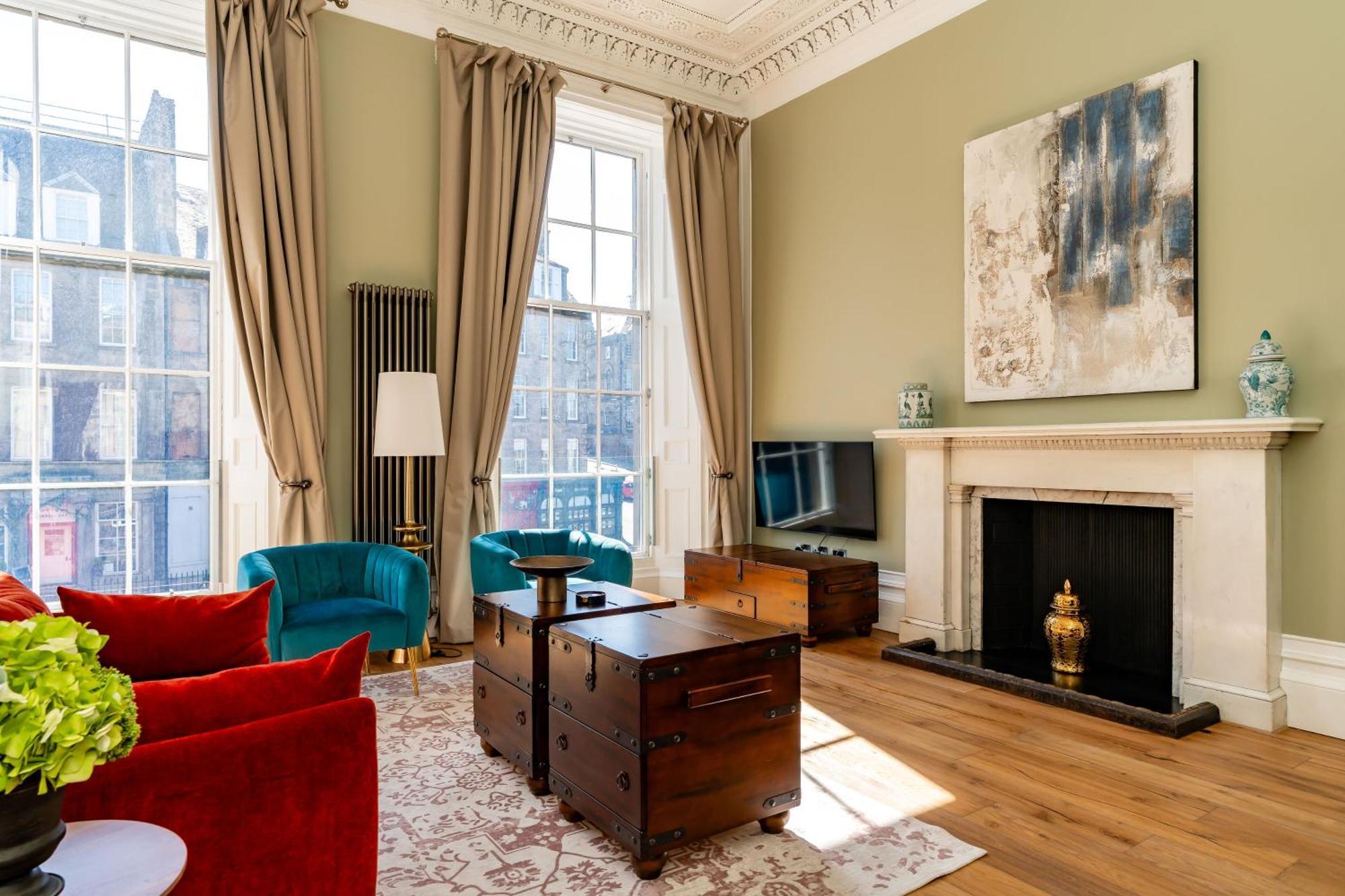 Dragon Suites Luxury Apartments At 9 Albyn Place Edimburgo Esterno foto